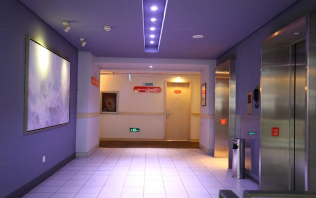 Jinjiang Inn Wuhan Wuchang Railway Station Екстер'єр фото